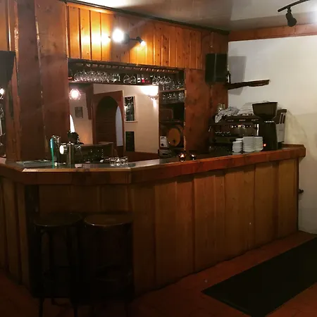 Hotel Au Bon Accueil 3*